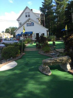 Jay's Bayside Mini Golf of Alton -- 5 Mount Major Highway / Route 11, Alton Bay             Course