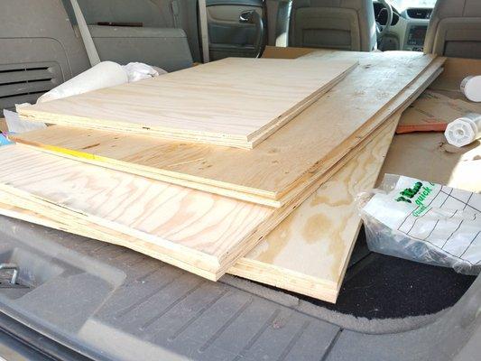 The two cuts on each sheet off 8'x4' plywood helps it fit in the car and these first 2 cuts set my project off to a good start