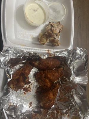 Xxx wings x2 soooooo good