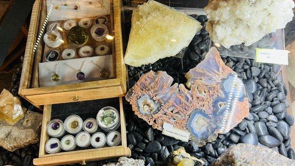 Beautiful gemstones and rocks