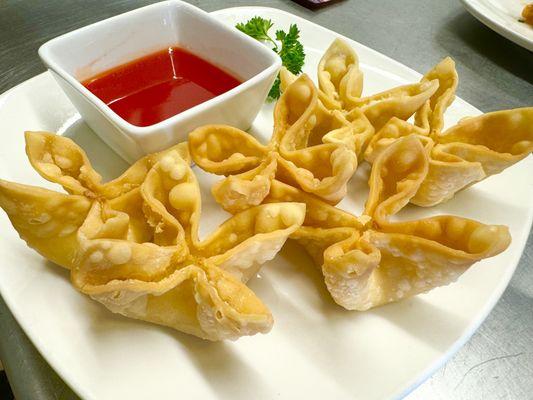 Cream Cheese Wontons / Crab Ragoon!