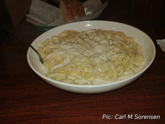 Fettuccini Alfredo with shrimp