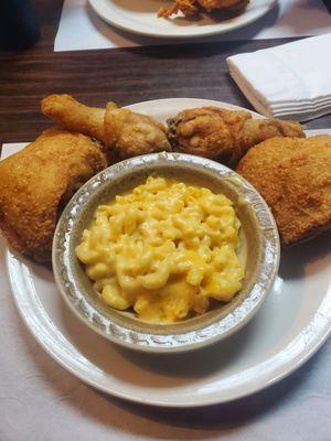 Fried Chicken and Mac and chz