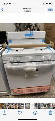 Hotpoint stove 30" new