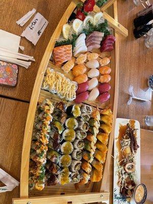 Sushi Titanic Boat