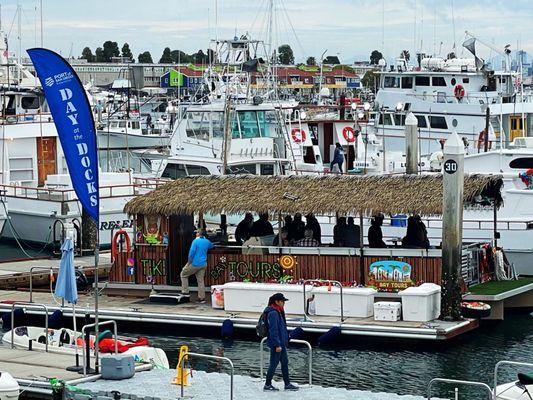 Tiki boat cruise