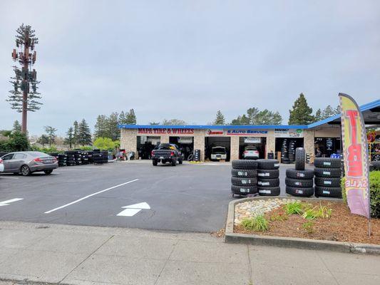 Napa Tires & Wheels