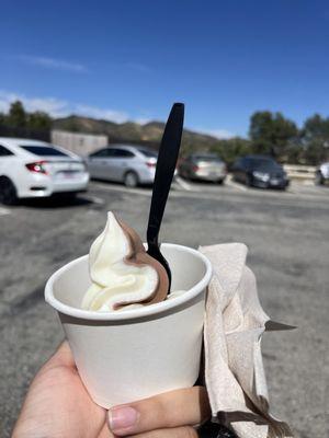 Soft serve ice cream