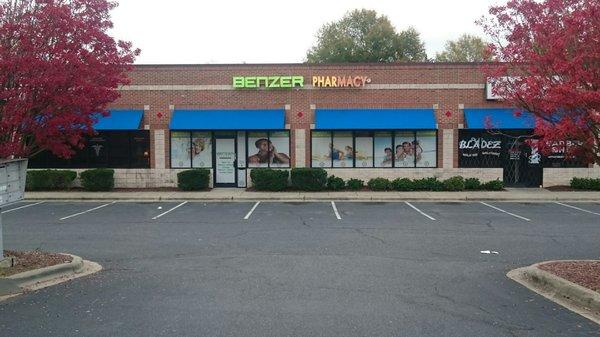 Pharmacy in Sharon Lakes