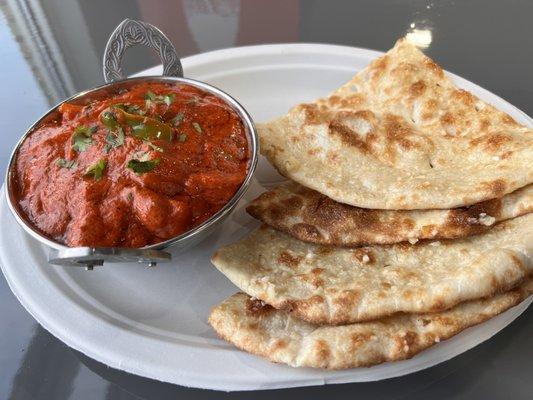 Chicken Kadai and garlic naan.