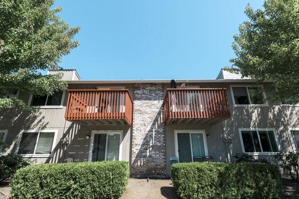 Large patios at St. Johns Apartment Homes in Vancouver, WA - Templeton Property Management, NFN Investments