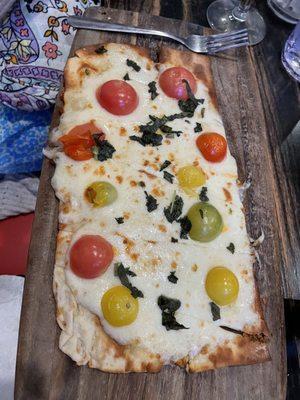 Heirloom Tomato Flatbread