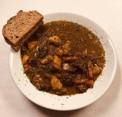 The voyage Irish Pub.  Irish beef stew.