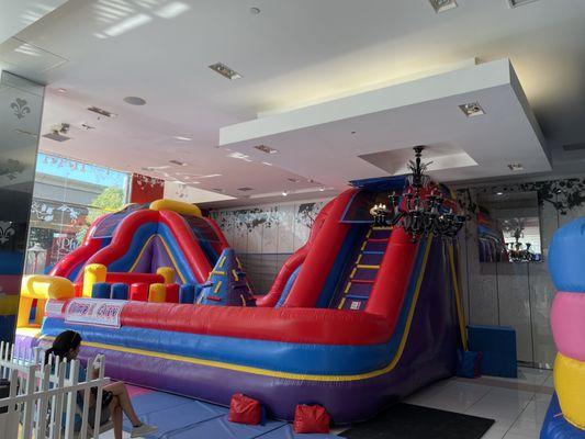 New indoor playground for kids! Awesome!