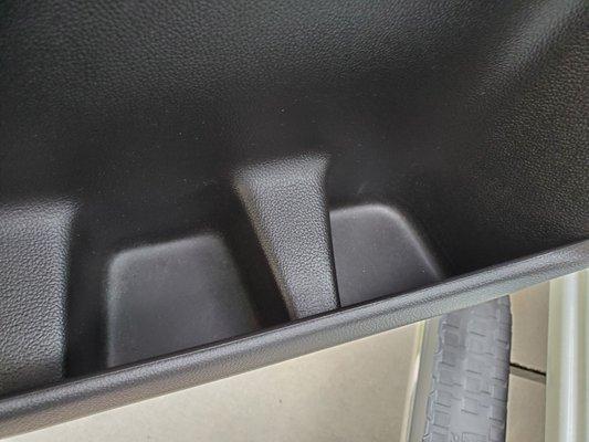 Dust in door cup holders