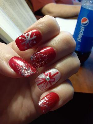 Holiday nails