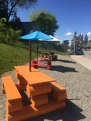 Street side tables