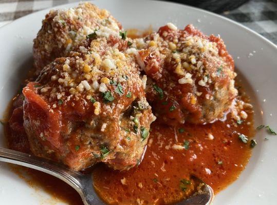 Delicious Italian meatballs....