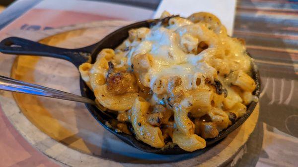 Smoked Mac and Cheese w/ sausage and mushrooms