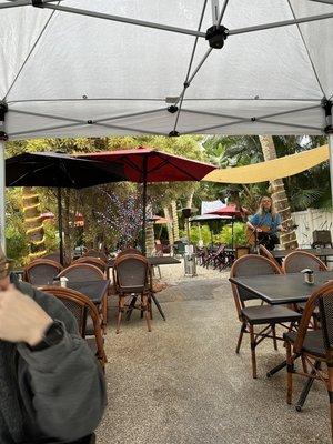 Outdoor dining available