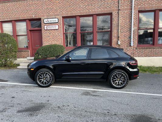 My detailed Porsche Macan.