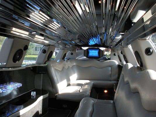 R & B Limousine