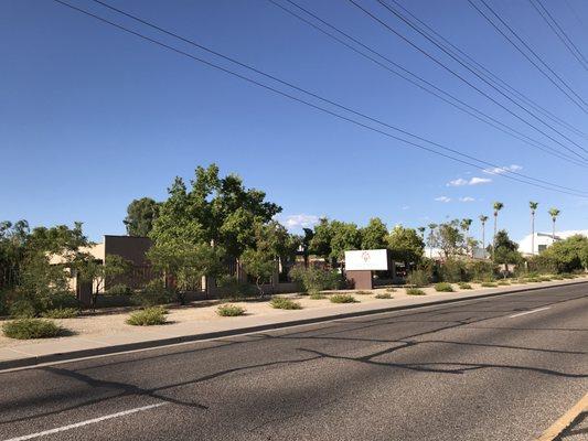 Street view, headed east on University.