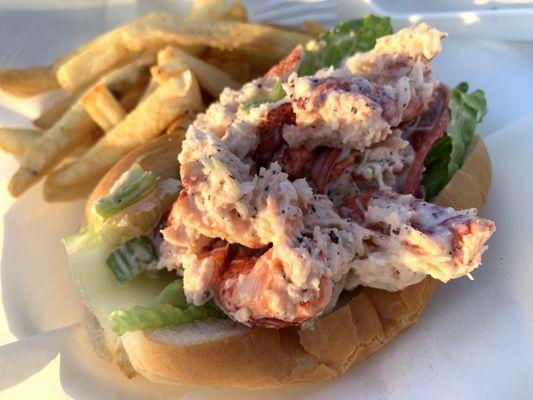 Lobster roll