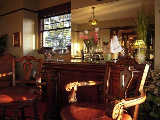 The guest area in the Parlour. Welcoming and warm furnishings through out the entire home.