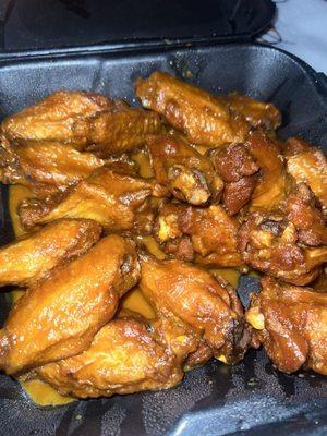 Golden BBQ Wings