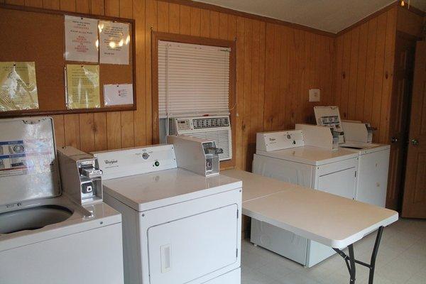 Shady Lake RV Park Sulphur Springs Texas, East Dallas, Campground laundry room