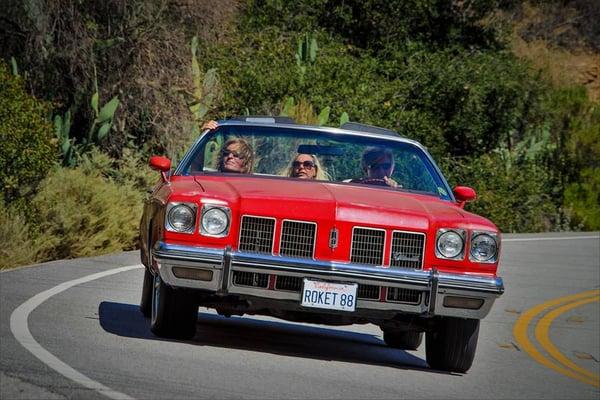 "Rocket 88"  '75 Oldsmobile Delta 88 Royale Convertible. Mulholland Hwy. - Oct.'16, engine & transmission re-build by Ed's Airport Service