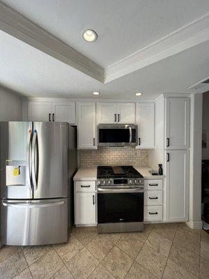 Prefabricated kitchen cabinets