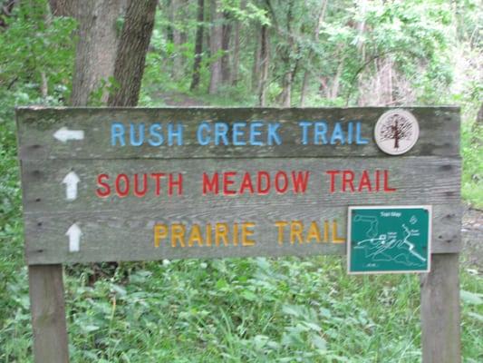 Hiking Trails for exercise, birding, photography, wildlife, quiet time, yoga, reading, nature study; sorry no pets or bikes on the trails.