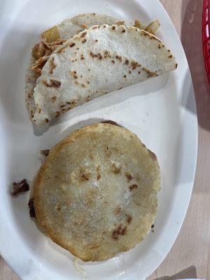 Tinga taco and beef fajita Gordita