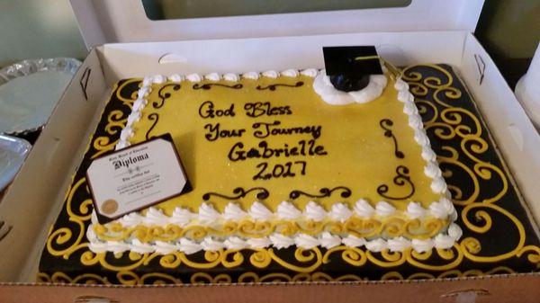 Shout out Michaela's for consistently making creatively-designed, deliciously-tasting cakes.. celebrating #gabsofab Trunk party 8/5/17.