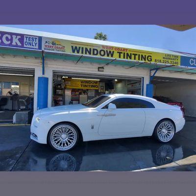 ROLLS ROYCE
CERAMIC WiNDOW TINTING