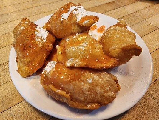 Dessert pierogies (guava)