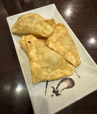 Crab/Cheese Wonton (no crab or cheese)