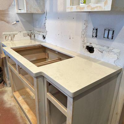 cabin and countertop installation