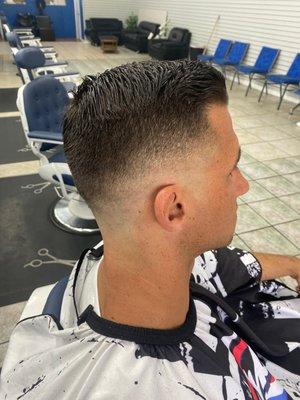 Side view of skin fade with hard part !