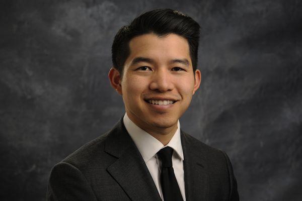 Brian Lee MD, DDS
Board Certified Oral & Maxillofacial Surgeon