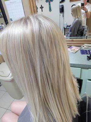 Daughter's Hair - Icy Blonde - Side View