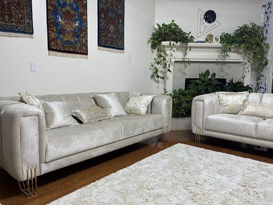 Sofa set and carpet