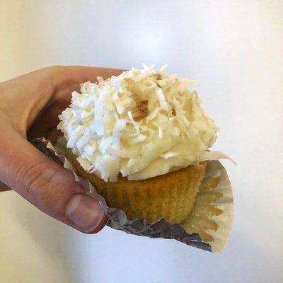 Coconut cupcake