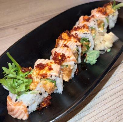 Torched Salmon Maki