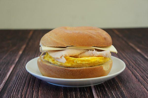 Turkey egg & cheese