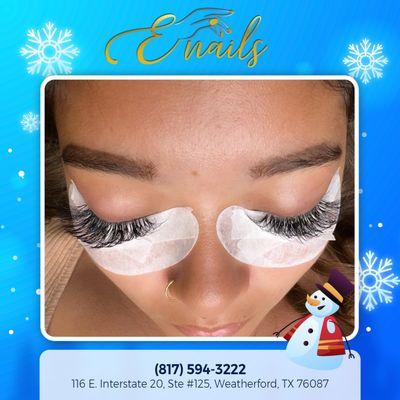 Are you seeking a customized lash experience that reflects your personal style? E Nails specializes in tailor-made eyelash designs, from n