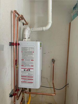 Tankless water heater