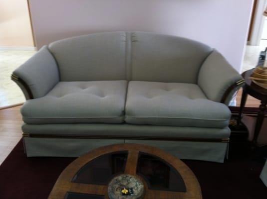 Harley's Upholstery 
https://www.facebook.com/harleysupholsteryandtrimshop
(360) 731-4349